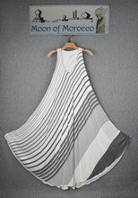 Load image into Gallery viewer, Sleeveless Magic Dress