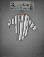 Load image into Gallery viewer, V-Neck Top