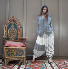 Load image into Gallery viewer, Double Layered Top