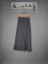 Load image into Gallery viewer, Tapered Skirt