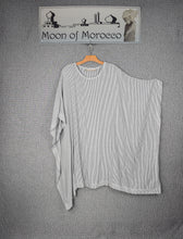 Load image into Gallery viewer, Kaftan
